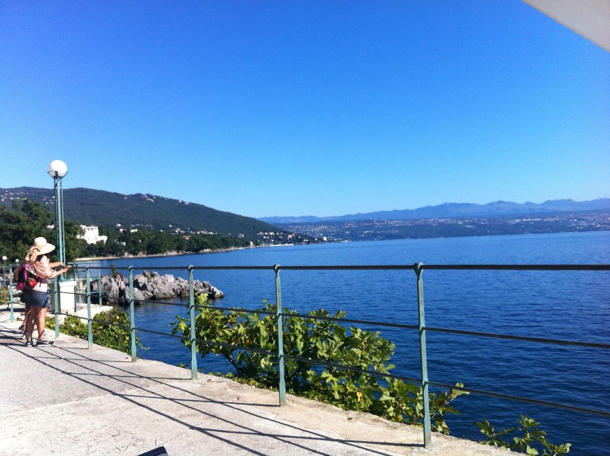 Apartment Lapov Ičići Kültér fotó